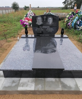 Памятник двойной 138